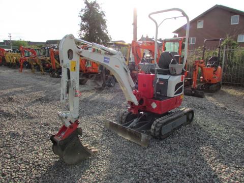 Takeuchi TB 210 R  – Seitenansicht links (Bild 2)