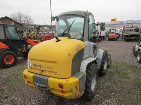 Kramer 280 Typ 341-01 – Detailaufnahme Kabine (Bild 6)