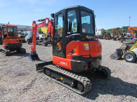 Kubota U36-4 – Detailaufnahme Kabine (Bild 6)