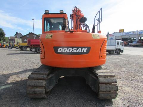 Doosan DX 140 LCR-3  – Einsatz auf Baustelle (Bild 9)