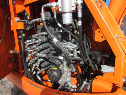 Doosan DX 140 LCR-3  – Technikdetail (Bild 12)