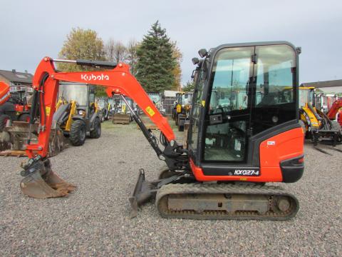 Kubota KX 027-4 HI  – Frontansicht (Bild 1)