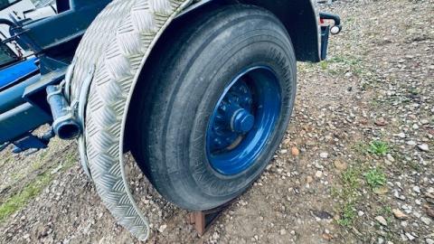 Schroeder Anhänger Nachläufer  – Detailaufnahme Motor (Bild 7)