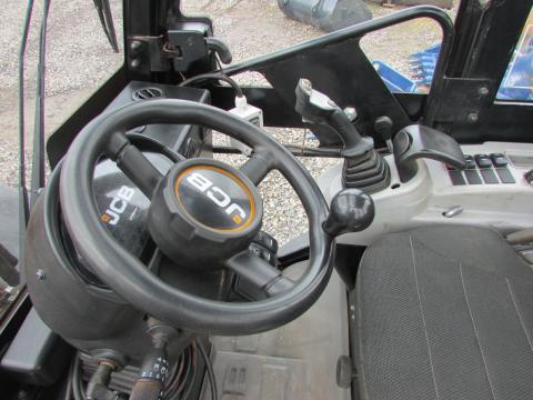 JCB 403  – Einsatz auf Baustelle (Bild 9)