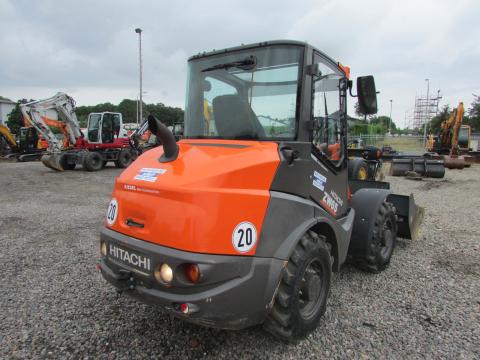 Hitachi ZW 65-6 V – Detailaufnahme Motor (Bild 7)