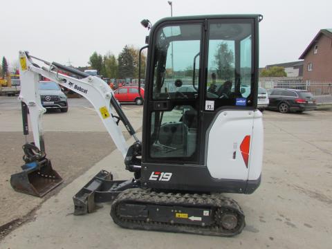 Bobcat E 19  – Seitenansicht rechts (Bild 3)