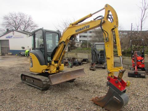 Komatsu PC 35 MR-3 – Seitenansicht rechts (Bild 3)