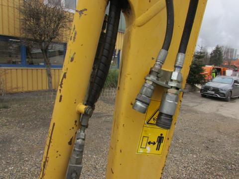 Komatsu PC 35 MR-3 – Einsatz auf Baustelle (Bild 9)