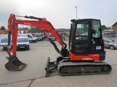 Kubota KX 060-5 HI  – Frontansicht (Bild 1)