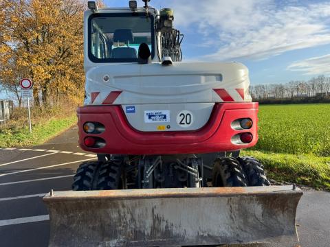 Takeuchi TB 295 W V4 – Seitenansicht links (Bild 2)