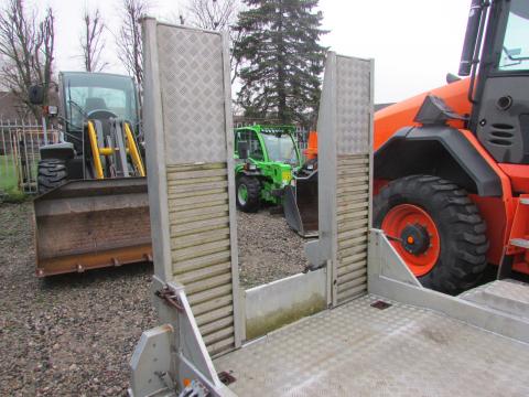 Baos BB 2514 Baumaschinenanhänger  – Seitenansicht rechts (Bild 3)