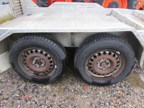 Baos BB 2514 Baumaschinenanhänger  – Detailaufnahme Motor (Bild 7)