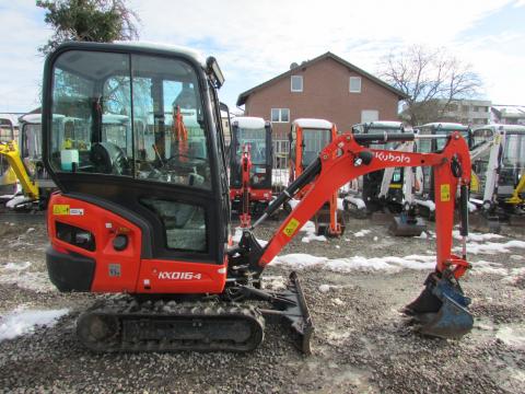 Kubota KX 016-4  – Heckansicht (Bild 4)