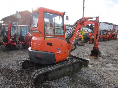 Kubota U 35-3 alpha 3  – Heckansicht (Bild 4)