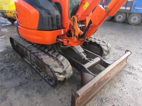 Kubota U 55-4 HI  – Heckansicht (Bild 4)