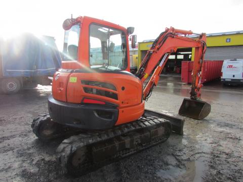 Kubota U 55-4 HI  – Innenraum (Bild 5)