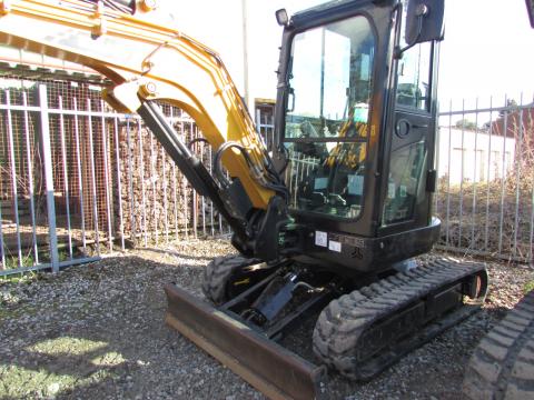 Sany SY 26 U  – Detailaufnahme Motor (Bild 7)