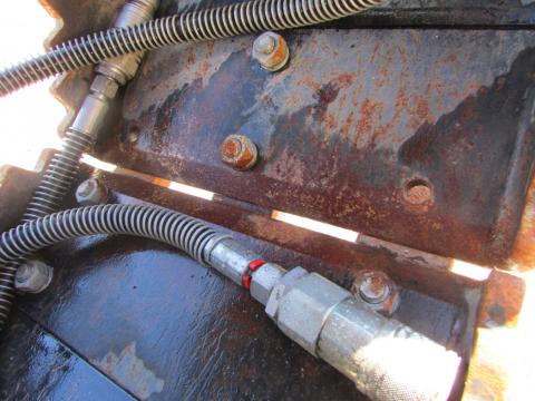 DMS 6040 Abbruch- / Sortiergreifer  – Detailaufnahme Motor (Bild 7)