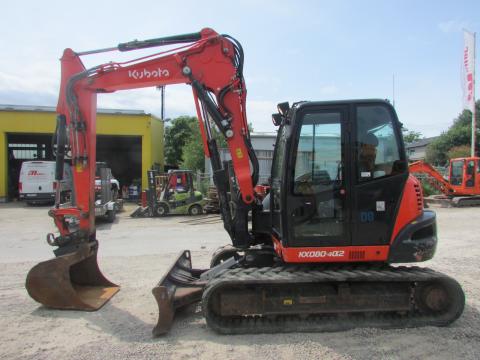 Kubota KX 080-4 alpha 2 – Frontansicht (Bild 1)