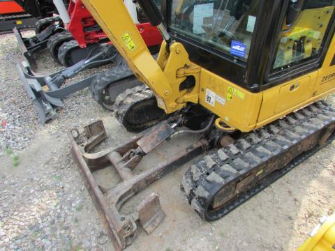 Caterpillar 301.8 CAT_301.8_1937h_03 a060a3