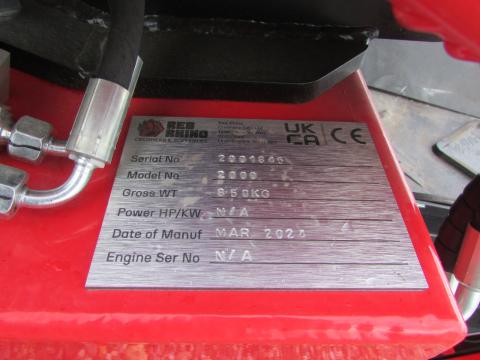 Red Rhino Typ 2000 Brecheranlage + Power Pack Station  – Heckansicht (Bild 4)