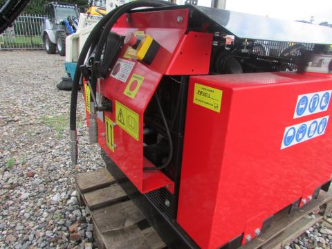 Red Rhino Typ 2000 Brecheranlage + Power Pack Station  – Detailaufnahme Kabine (Bild 6)