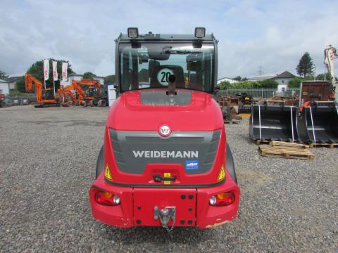 Weidemann 2080 T / RL 40 Teleskopradlader  – Detailaufnahme Kabine (Bild 6)