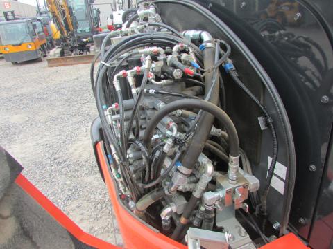 Kubota KX 037-4 HI – Seitenansicht links (Bild 14)