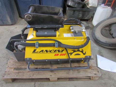 Lancini KM 800 Mulcher IMG_9184 002ae4