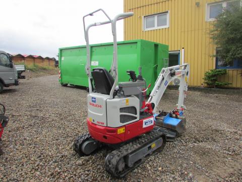 Takeuchi TB 210 R IMG_9226 c4dfb8