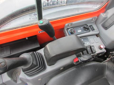 Kubota U 55-4 Kubota_U55_4038h_09 59d2cc