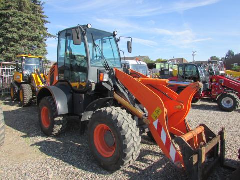 Komatsu WA 100 M-7 IMG_9463 468077