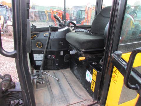 JCB 19 C-1 IMG_9817 7ee2e0