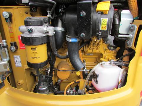 Caterpillar 301.8 IMG_9846 982db1