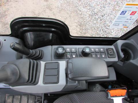 Caterpillar 301.8 IMG_9849 3bfcbd