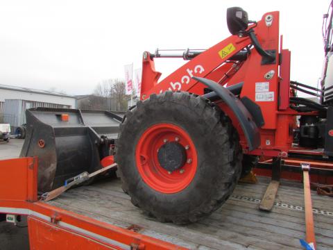 Kubota R 070 IMG_9879 823aeb