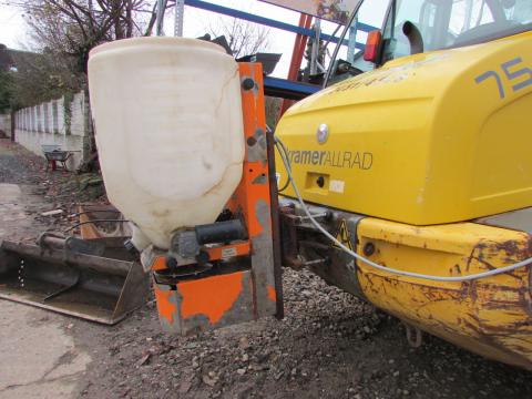 Kramer 750 Mit Winterdienstausrüstung IMG_9964 c89529