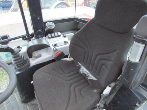 Kubota R 070 IMG_0073 057a93