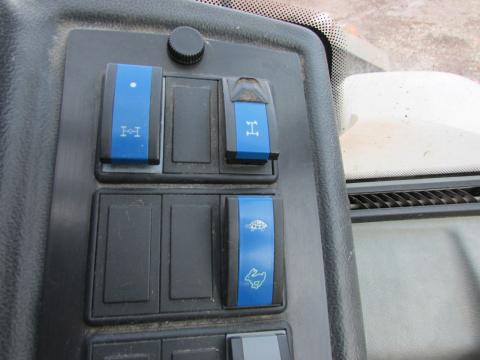 Kramer 8115 IMG_0232 d8de31