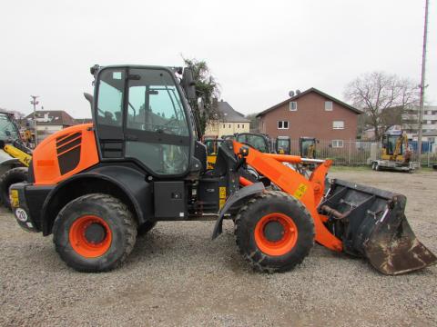 Komatsu WA 100 M-7 IMG_0283 6186aa