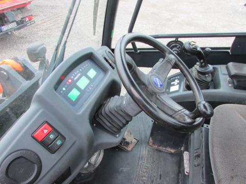 Komatsu WA 100 M-7 IMG_0287 525e0f