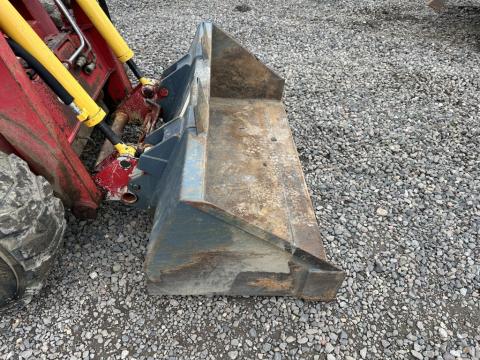 Gehl 5635 SXT High Flow Gehl_5635_2594h_04 86e33a