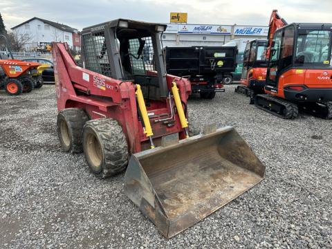 Gehl 5635 SXT High Flow Gehl_5635_2594h_05 888ccb