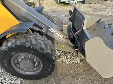 Mecalac AX 700 IMG_0189 d1aed7