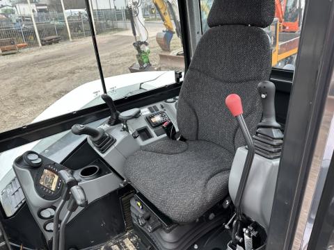 Bobcat E 88 R2 Series IMG_0246 8d3c05