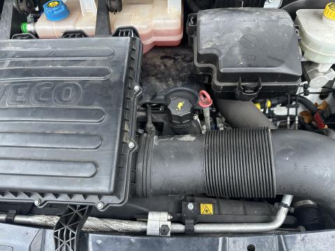 IVECO Daily 35 S 15 Kipper und Kran Iveco_Daily(1) a2d1c8