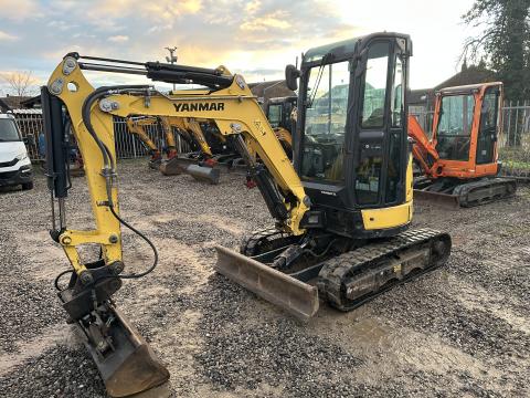 Yanmar Vio 26 Yanmar_Vio26_3241h_02 497e01