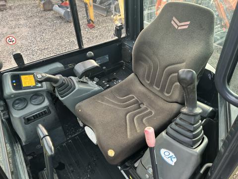 Yanmar Vio 26 Yanmar_Vio26_3241h_08 77e08f