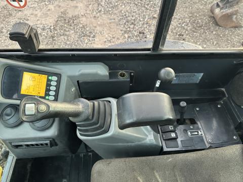 Yanmar Vio 26 Yanmar_Vio26_3241h_09 a895c1