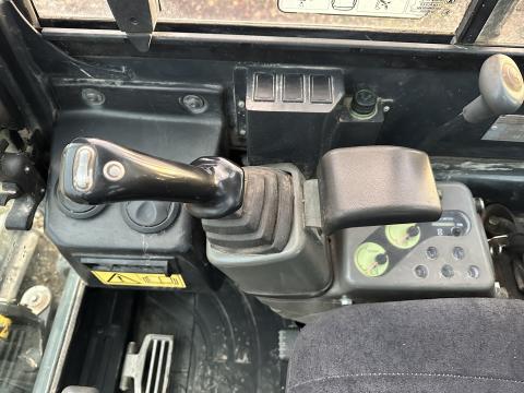 Yanmar Vio 33-6 Yanmar_Vio33_3110h_010 81a151